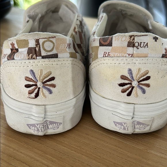 Stylish Brown and White Women's Vans Slip-On Shoes - Picture 5 of 7